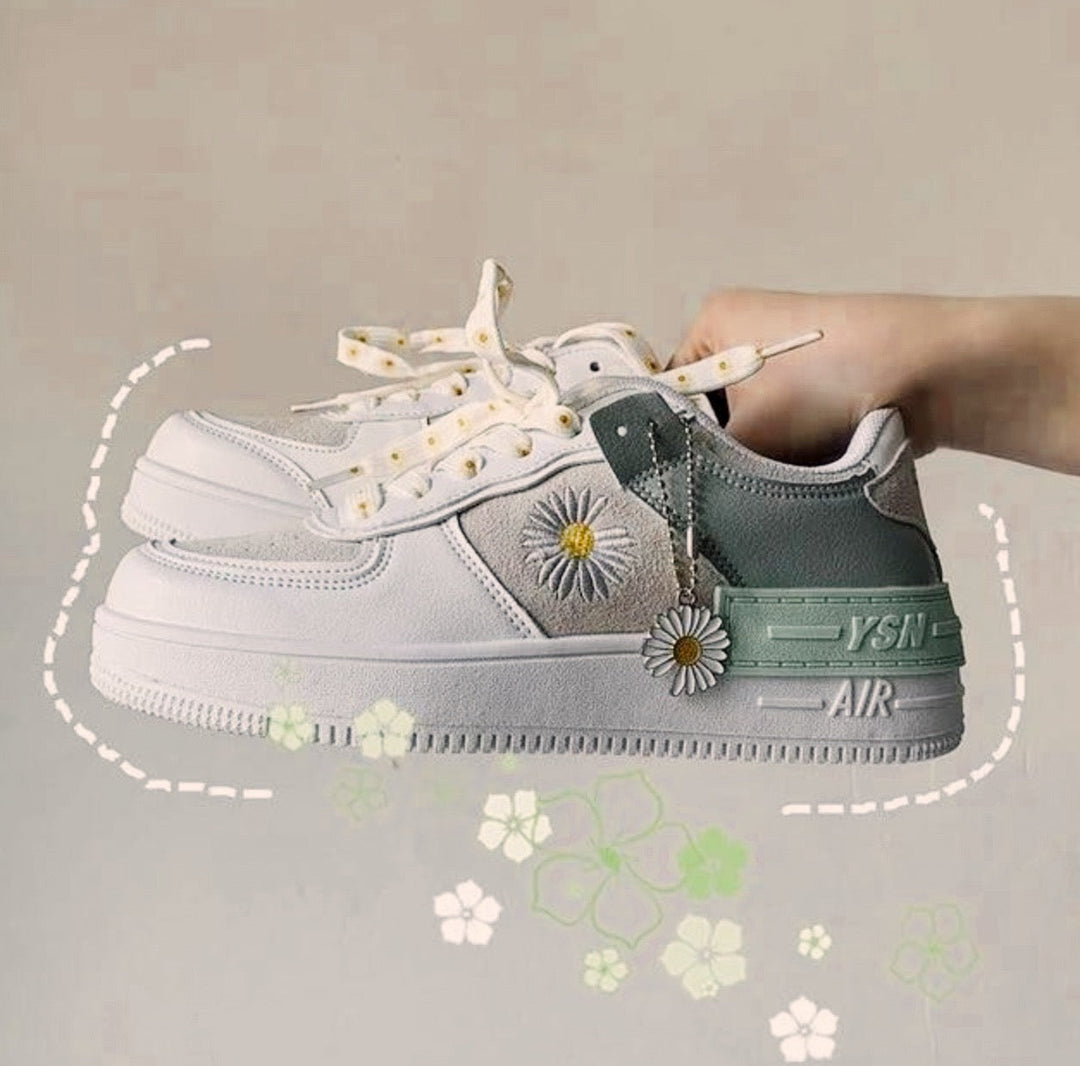 W&W Mode | Sneaker Sonnenblume