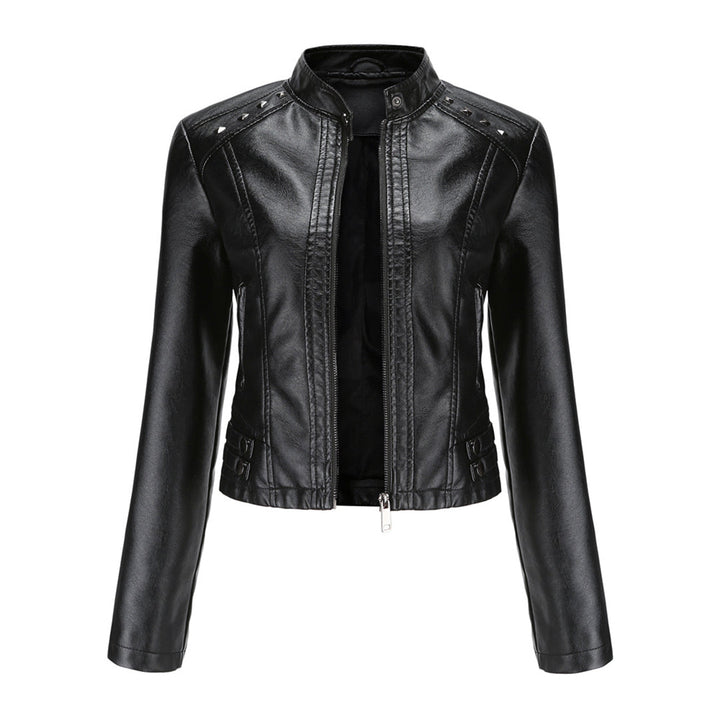 W&W Mode | Elegante Lederjacke mit einzigartigen Details für Damen