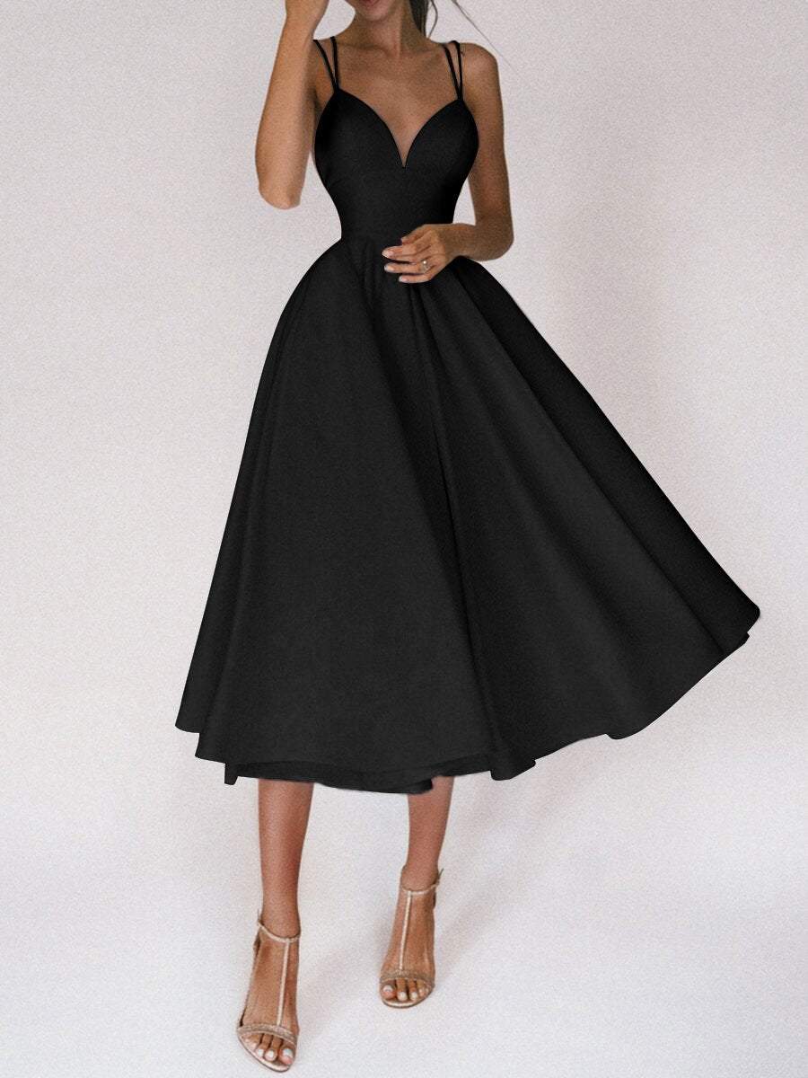 W&W Mode | Dress - Stylish dress with V-neck for a Bohemian look