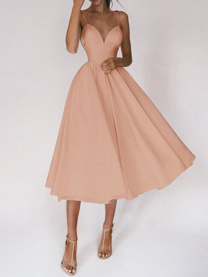 W&W Mode | Dress - Stylish dress with V-neck for a Bohemian look