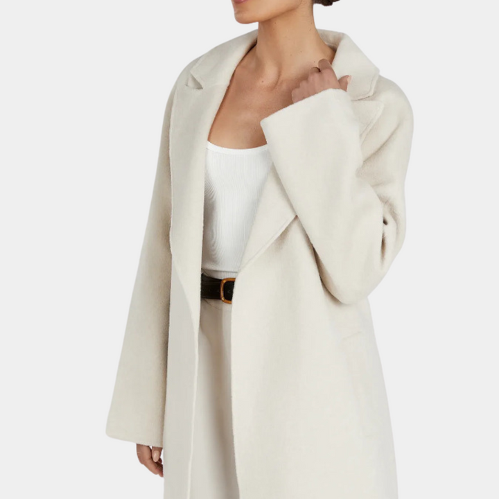 W&W Mode | Stilvolle Damenjacke