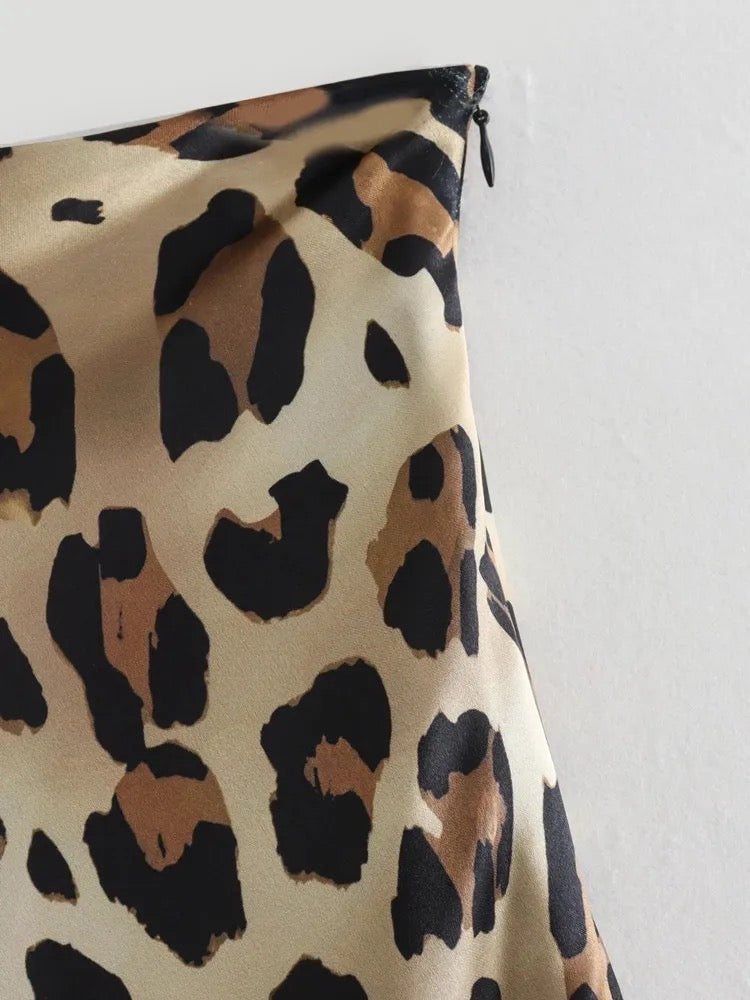 W&W Mode | Leopardenmuster Satinrock