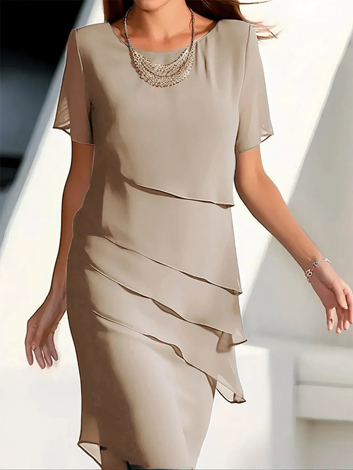 W&W Mode | Elegantes Lagenkleid