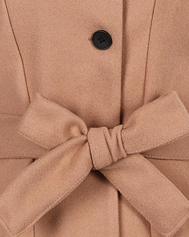 W&W Mode Wintertrend: Eleganter Damenmantel mit Gürtel
