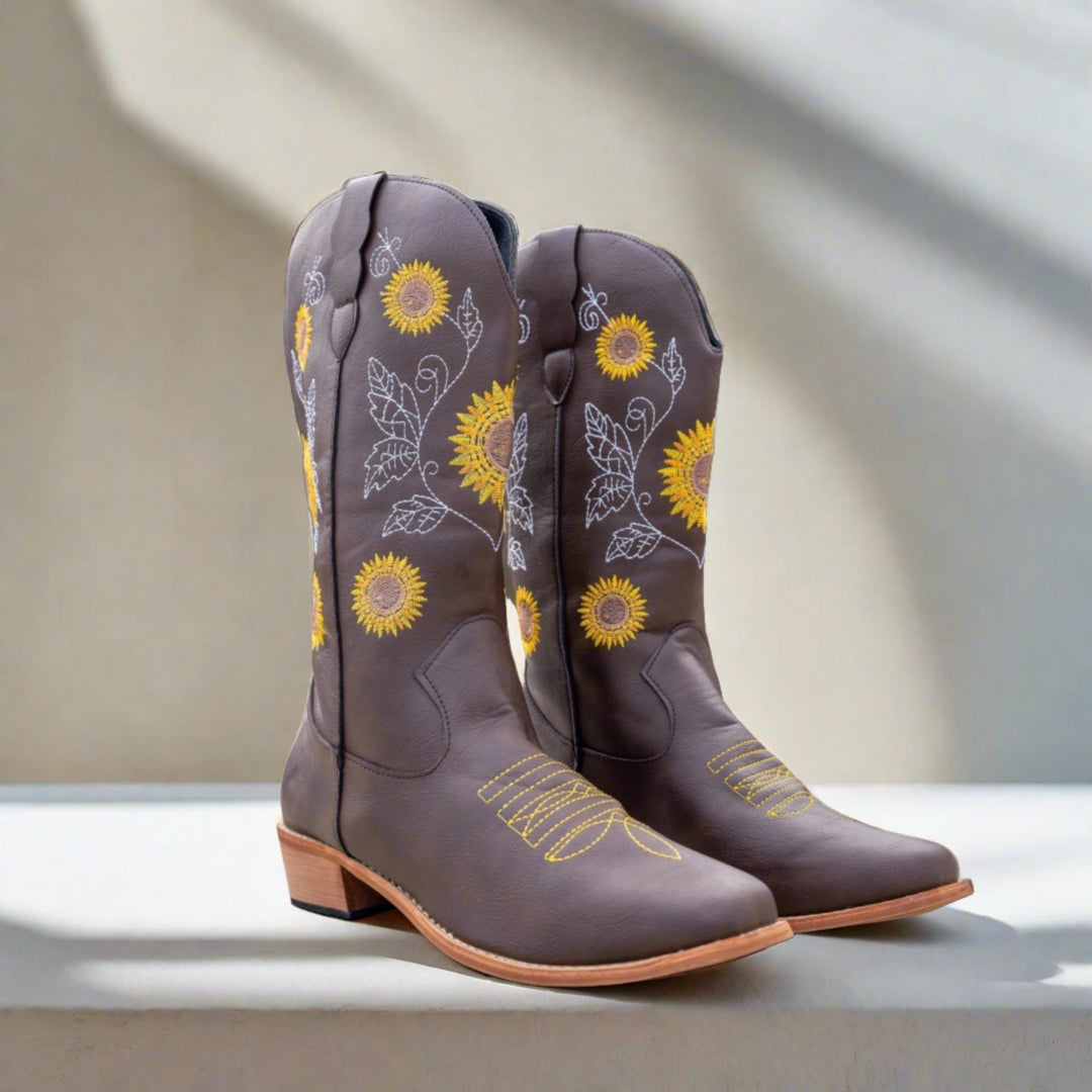 W&W Mode | Hohe Cowboystiefel Mit Sonnenblumendruck