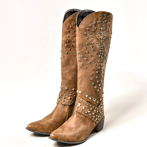 W&W Mode - Hohe Stiefel Mit Metallnieten Und Kobigem Absatz