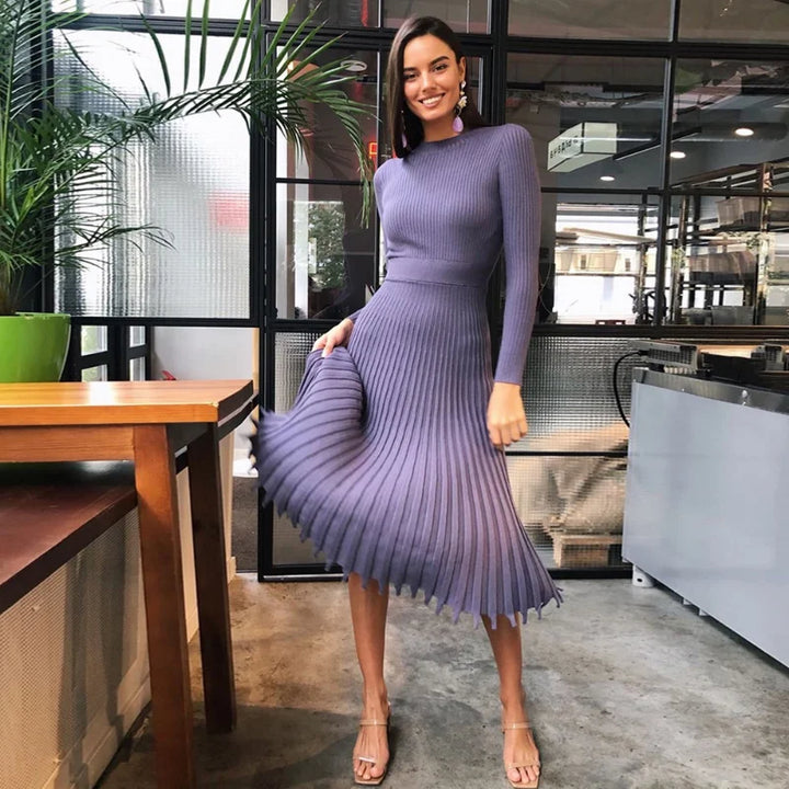 W&W Mode | Geripptes Langarm-Plisseekleid