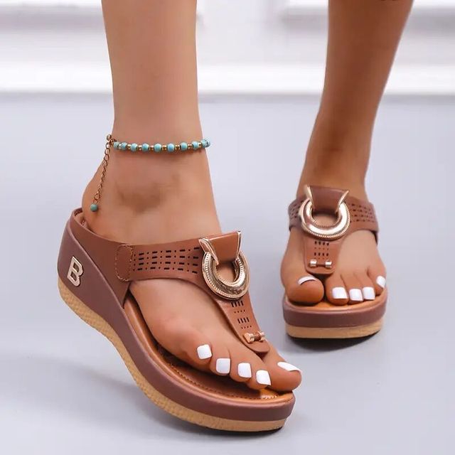 W&W Mode | Orthopädische Sommersandalen