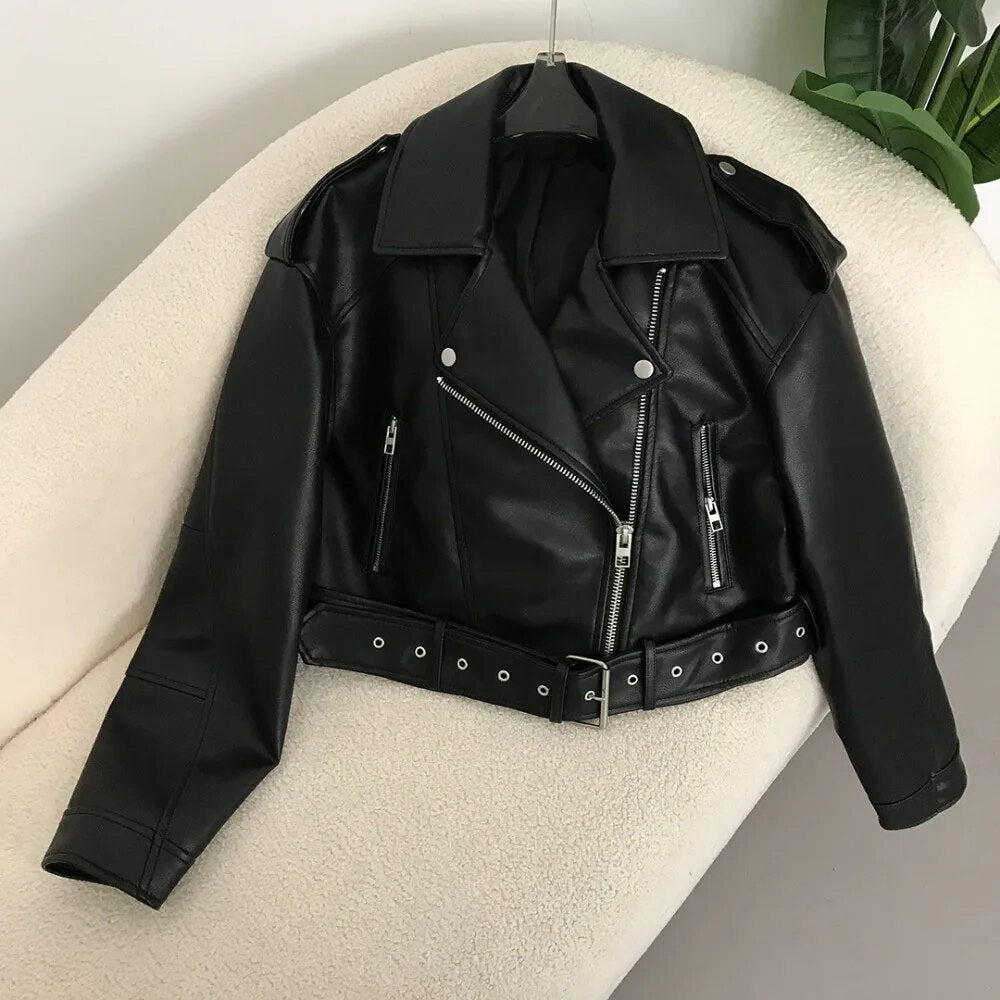 W&W Mode | elegante Lederjacke für den Frühling
