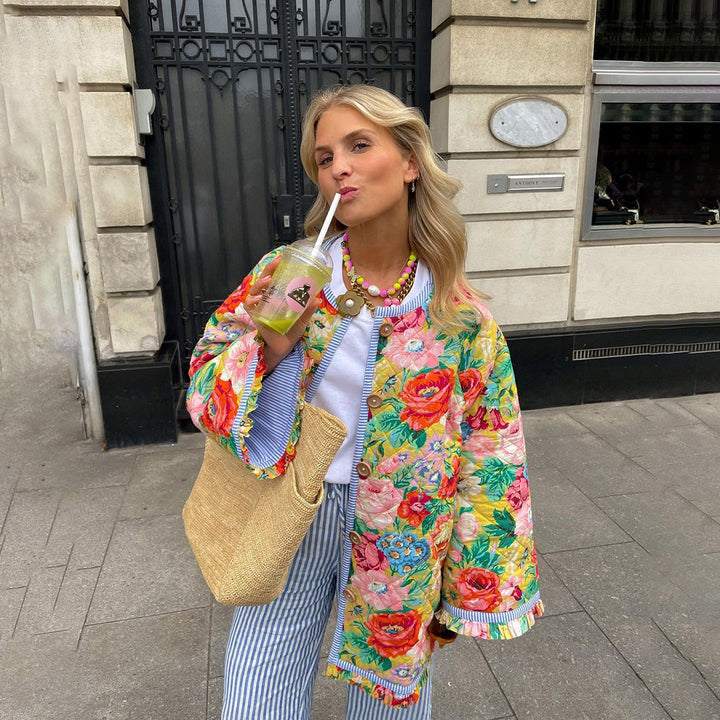 W&W Mode | Stilvolle Blumen Sommerjacke
