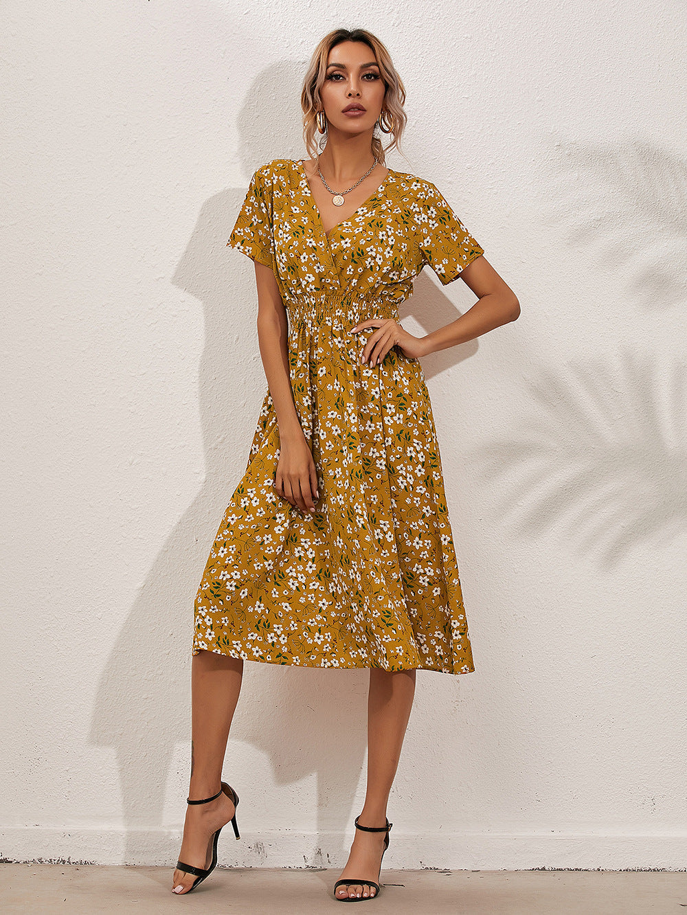 W&W Mode | Damen Kleid mit Blumenmuster