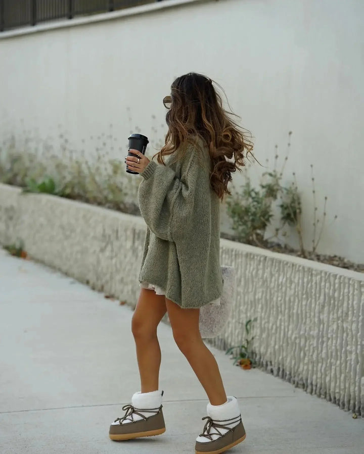W&W Mode | gestrickte Damen Strickjacke mit hohem Kragen und weitem Schnitt