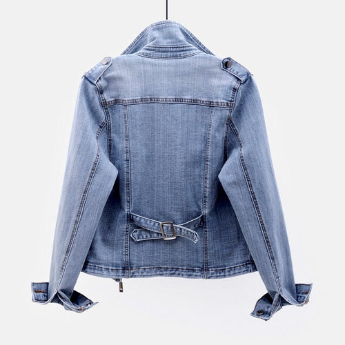 Zeitlose Jeansjacke