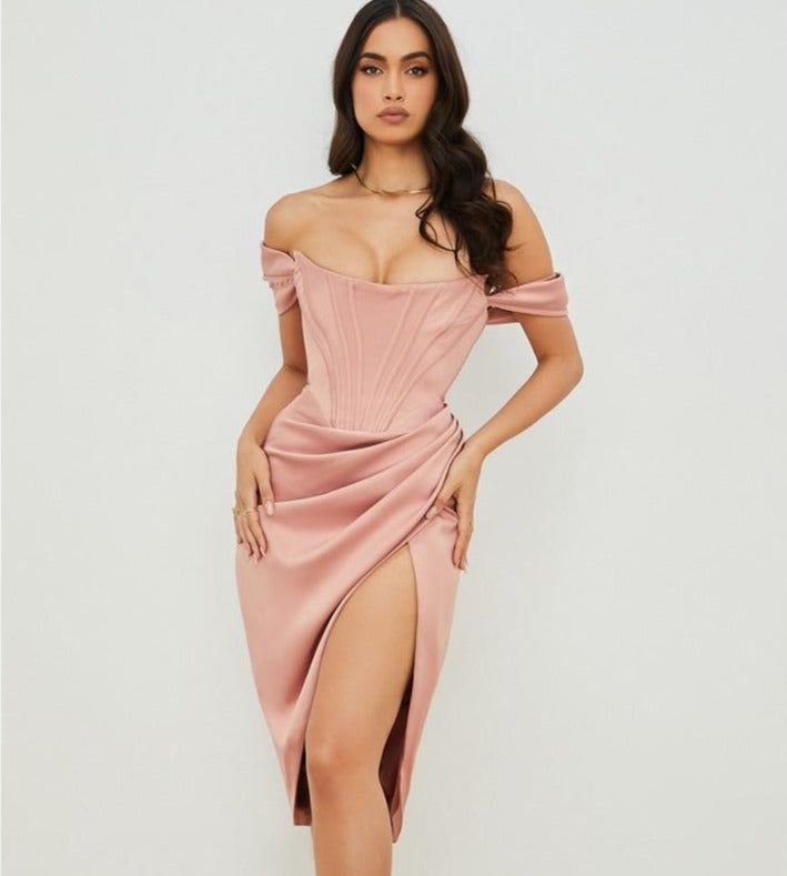 W&W Mode - Knielanges, figurbetontes Abendkleid mit Trägern
