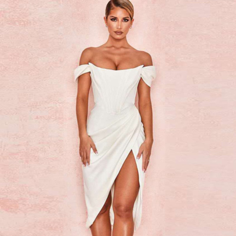 W&W Mode - Knielanges, figurbetontes Abendkleid mit Trägern