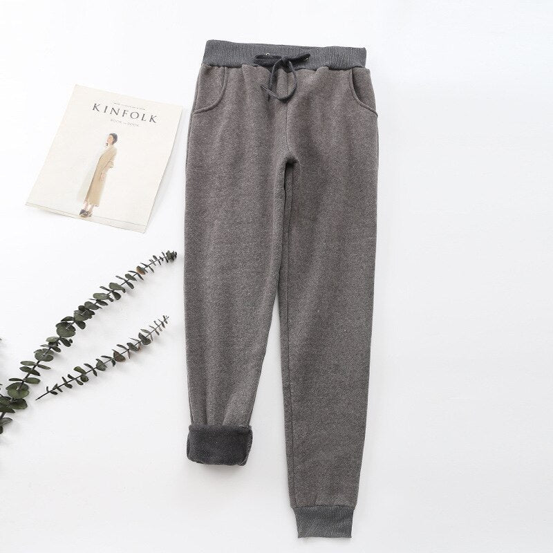 W&W Mode - Jogginghose mit Fleecefutter und Taschen