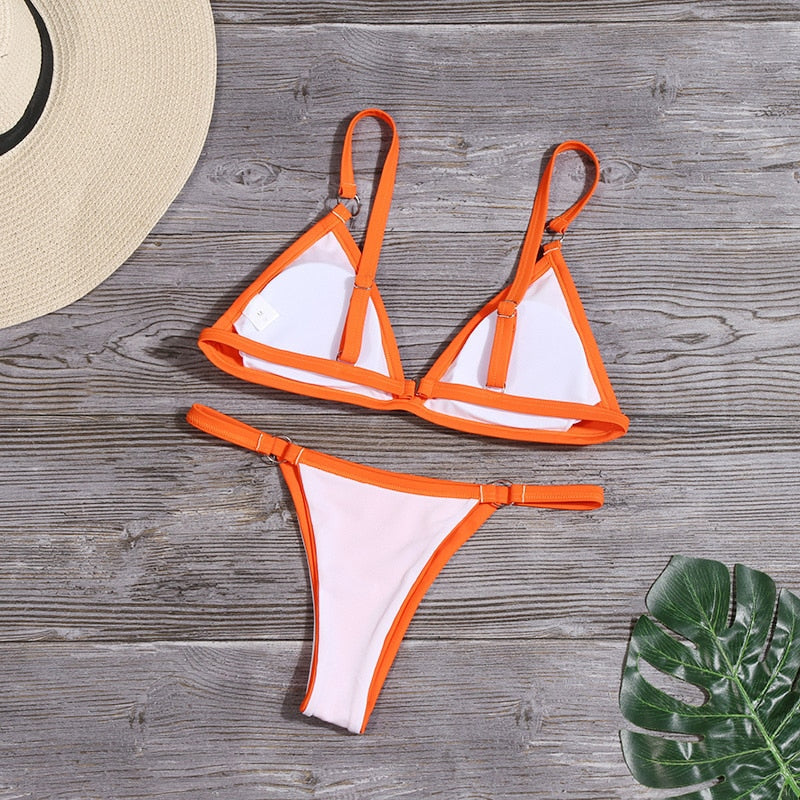 W&W Mode - Oranger Bikini mit Ringdetails