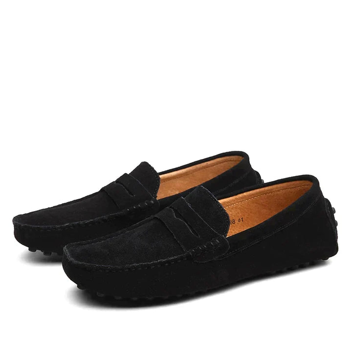 Wildleder-Slipper im italienischen Stil