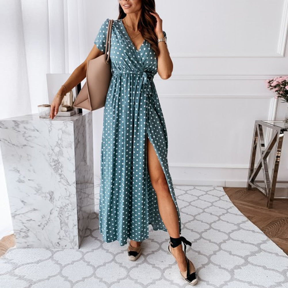 W&W Mode - Langes gepunktetes Kleid