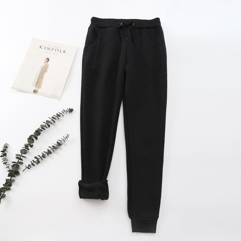 W&W Mode - Jogginghose mit Fleecefutter und Taschen