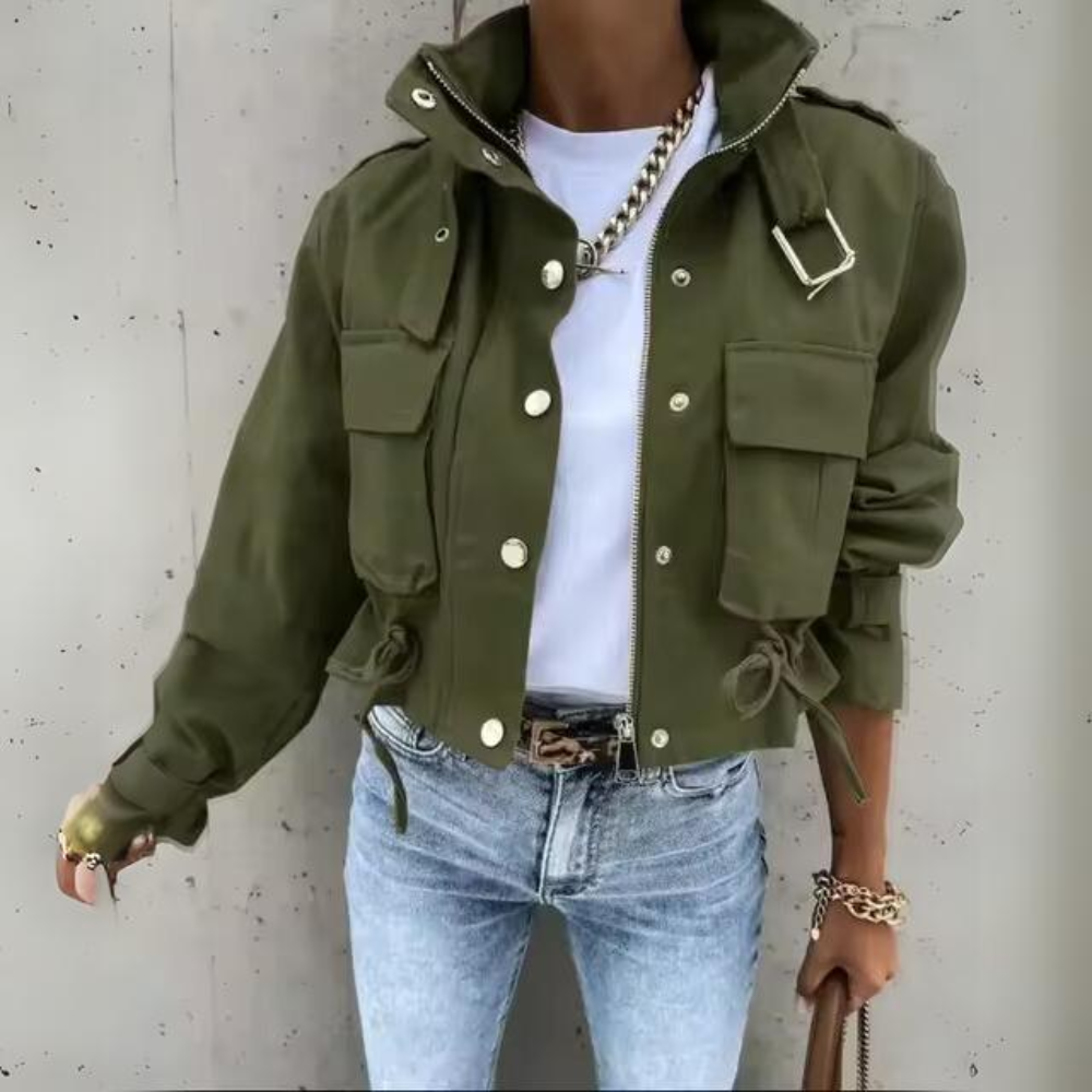 Elegante enge Jacke mit Kapuzenkragen
