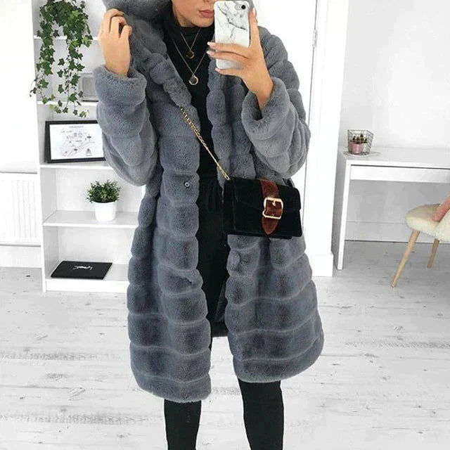 W&W Mode | Kapuze | Kunstpelz | Winterjacke | Damenjacke