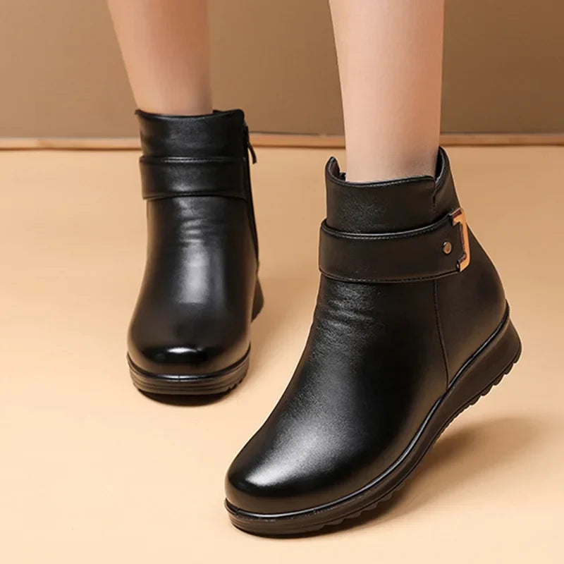 W&W Mode | Leah Orthopädische Wollstiefel mit Metallschnalle