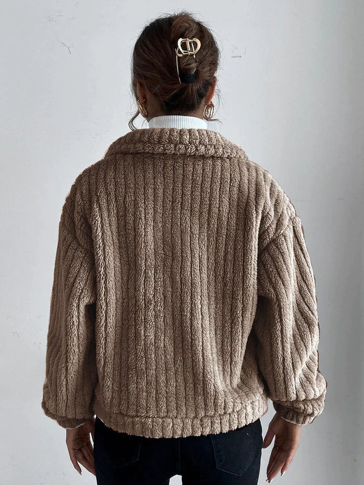 W&W Mode | Dicke Plüschjacke für Frauen