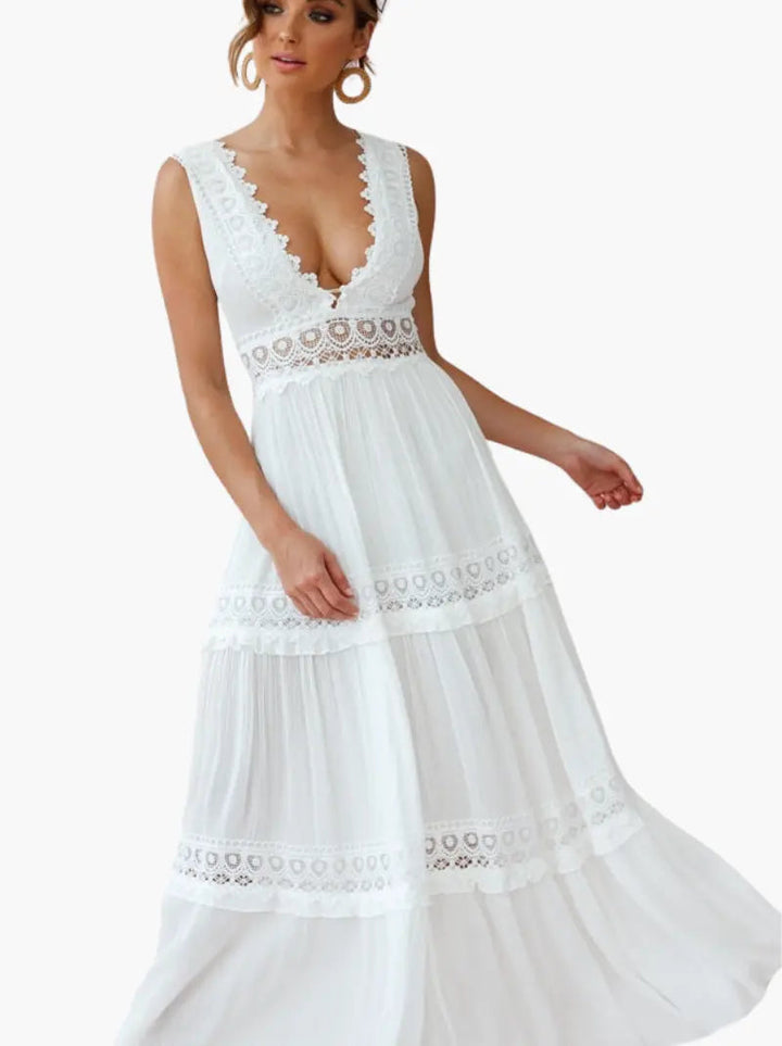 W&W Mode | Weißes Boho Maxikleid Mit Häkeleinsätzen & Tiefem V-Ausschnitt