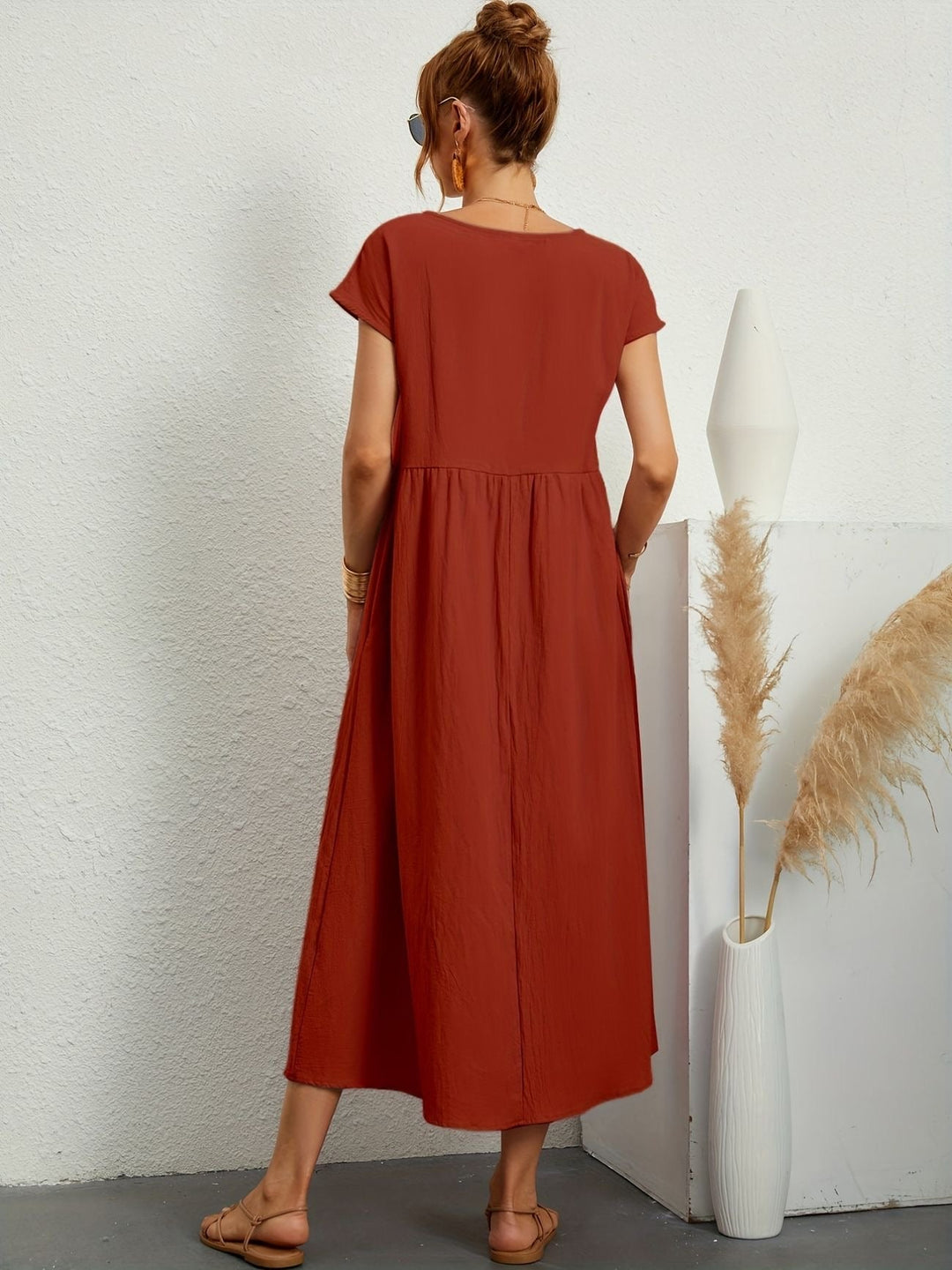 Camille | Kleid mit Rundhalsausschnitt