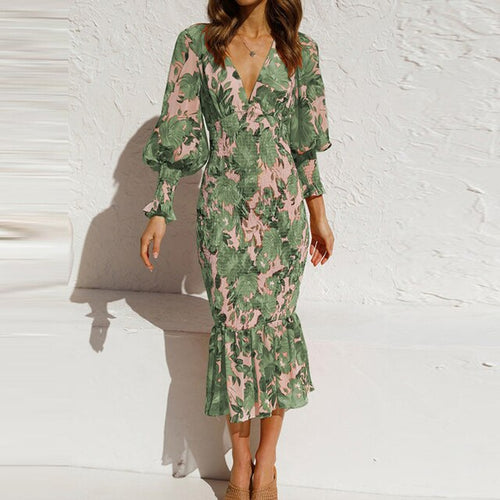 W&W Mode - Bedrucktes Trompetenkleid mit V-Ausschnitt