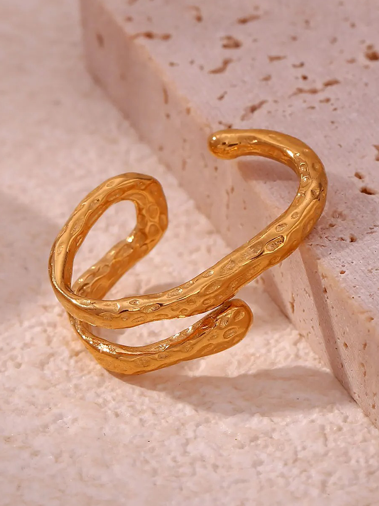 W&W Mode | Chunky Ear Cuff Gold Für Edgy Stil Upgrade