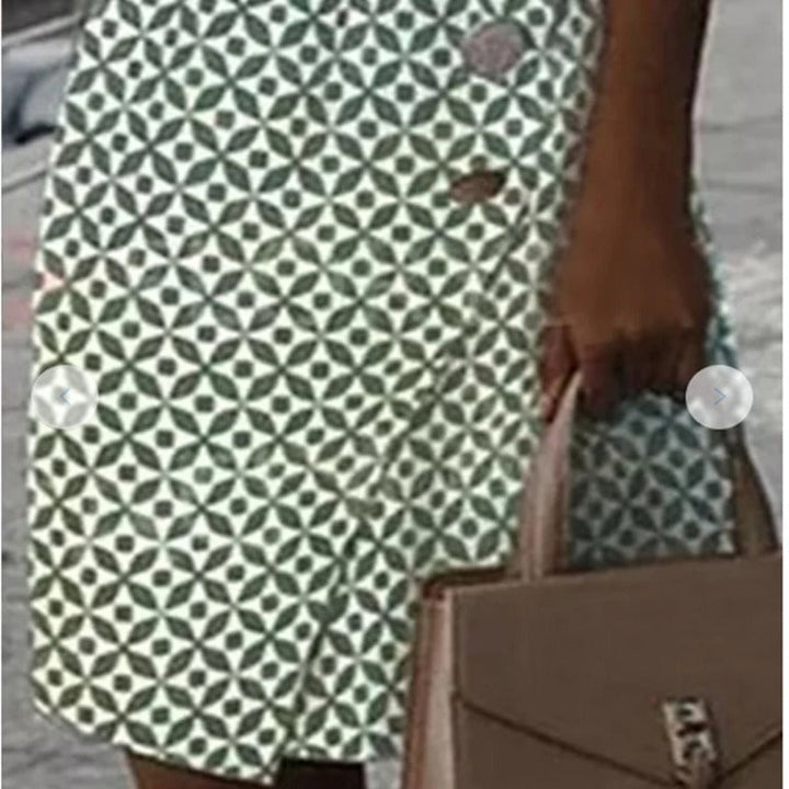 W&W Mode | Ärmelloses bedrucktes grünes Knopf-Casual-Kleid