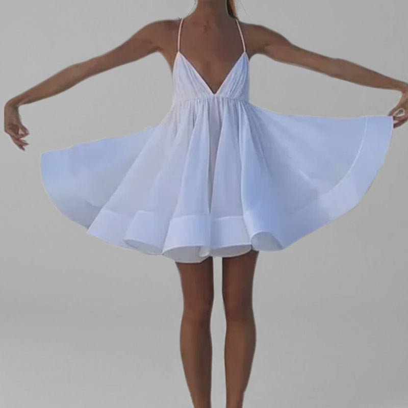 Damen Sommerkleid mit tiefem V-Ausschnitt und verspieltem Saum W&W Mode