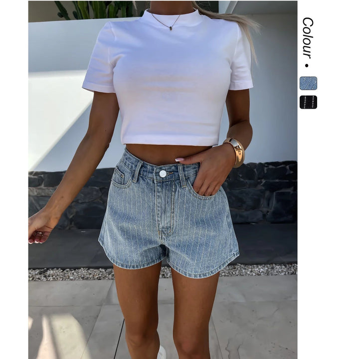 StreifenSpirit™ Damen Denim Shorts – Sommerliche High-Waist Jeansshorts mit feinem Streifenmuster, lässig & bequem