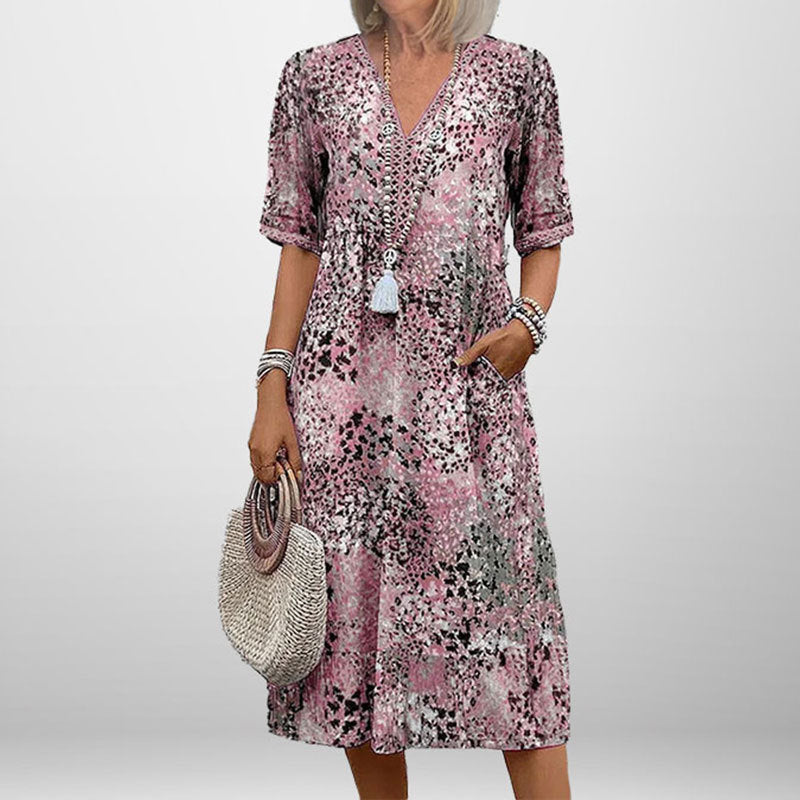 Damen Tunika-Kleid mit auffälligem Muster und modernem V-Ausschnitt W&W Mode