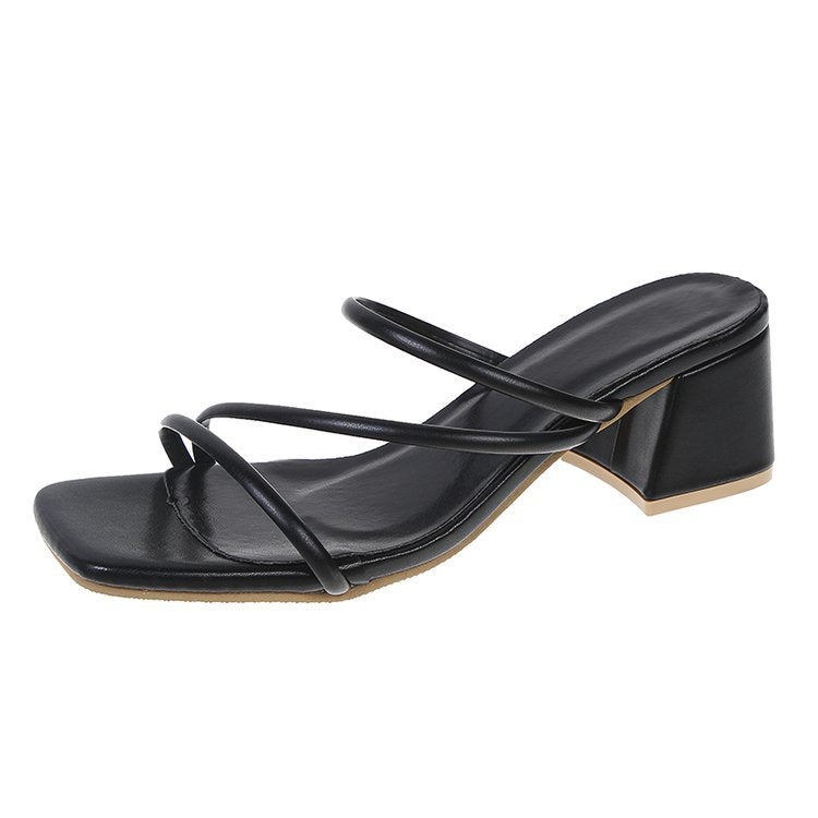 Damen Lounge Sandalen mit elegantem Blockabsatz W&W Mode