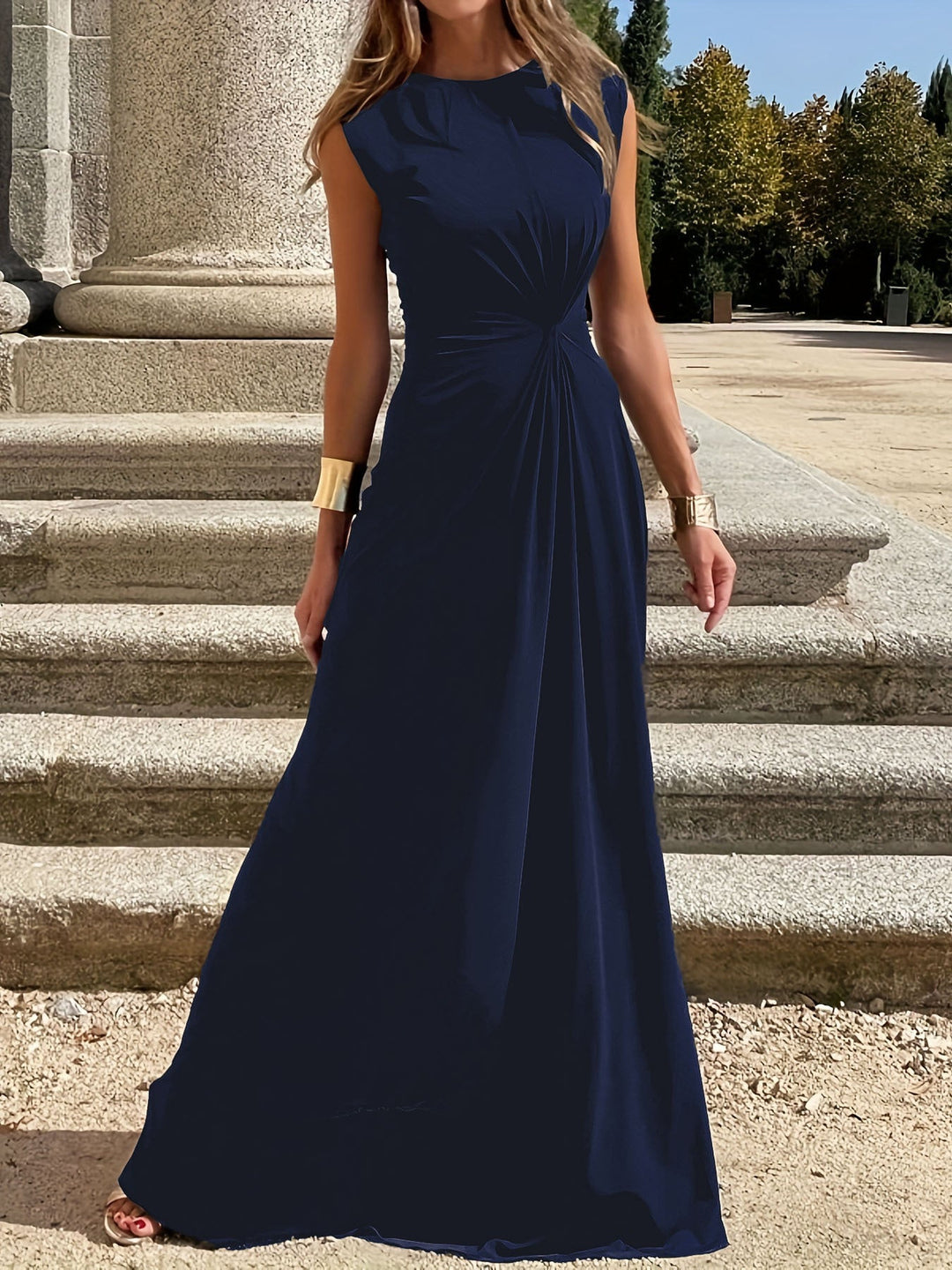 Damen Maxikleid mit Rundhalsausschnitt und gerafftem Oberteil