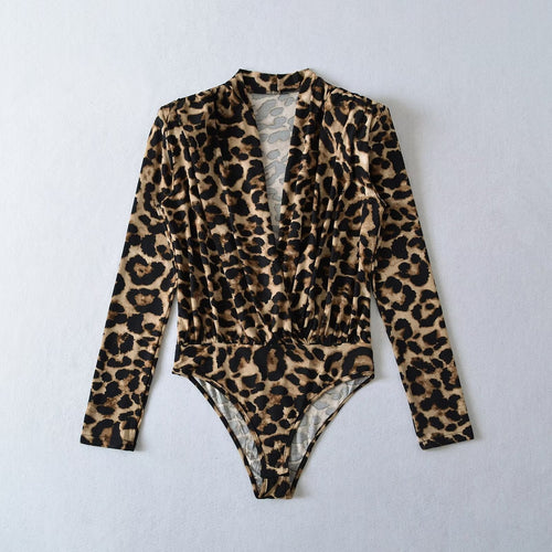 Damen Body mit elegantem Leopardenmuster und tiefem V-Ausschnitt W&W Mode