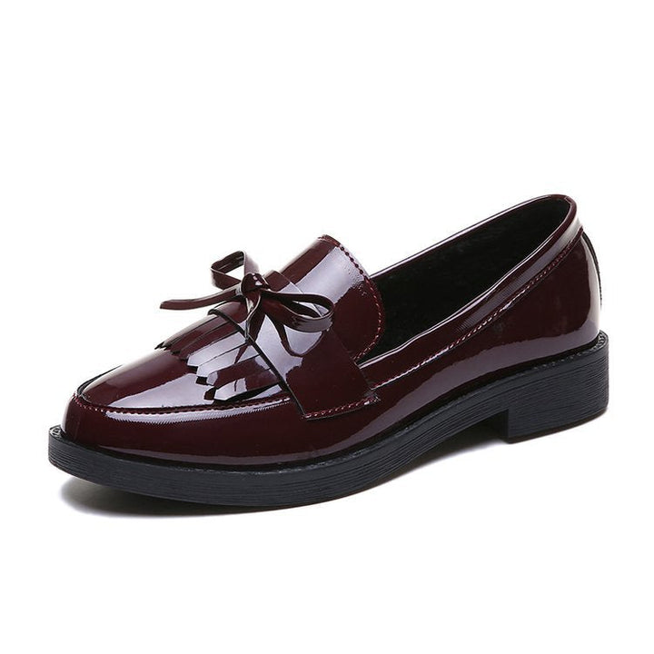 Damen Elegante Mokassins mit funkelndem Lackleder und dekorativem Schleifendetail W&W Mode
