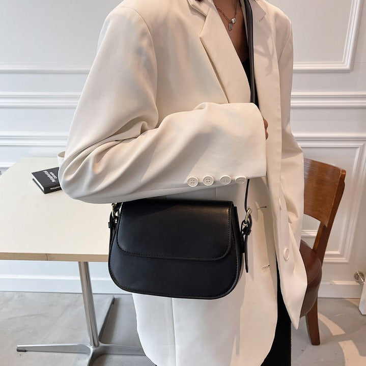W&W Mode | Elegante handgefertigte Lederhandtasche