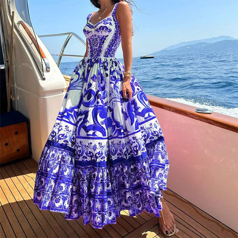 Damen Maxikleid mit aufwendigem ornamentalen Design und weit schwingendem Rock W&W Mode