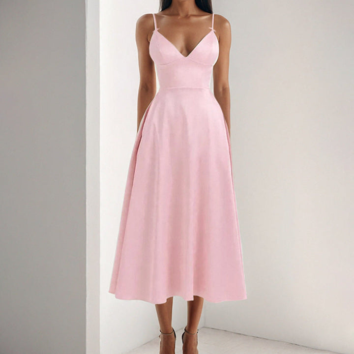 Damen Sommermaxikleid mit elegantem V-Ausschnitt und fließendem Rock W&W Mode