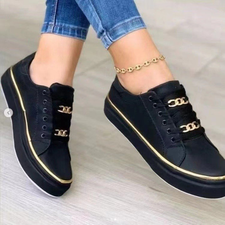 Damen Sneakers mit modischem Satin-Obermaterial und eleganten Goldakzenten W&W Mode