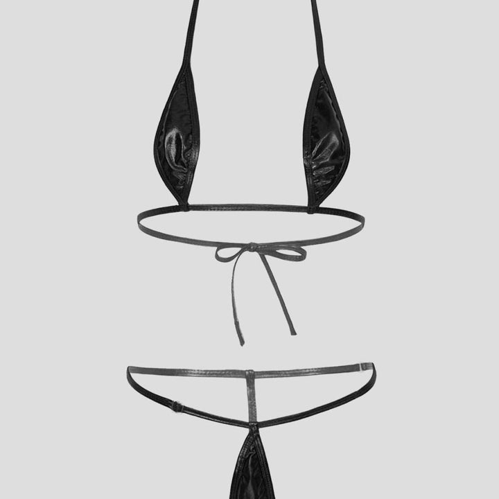 Damen Bikini-Set mit glänzendem Stoff und verstellbaren Trägern