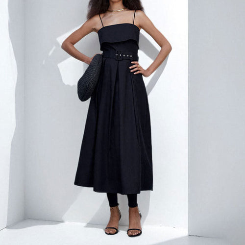 Damen Maxikleid mit schulterfreiem Design und elegantem Bindegürtel W&W Mode