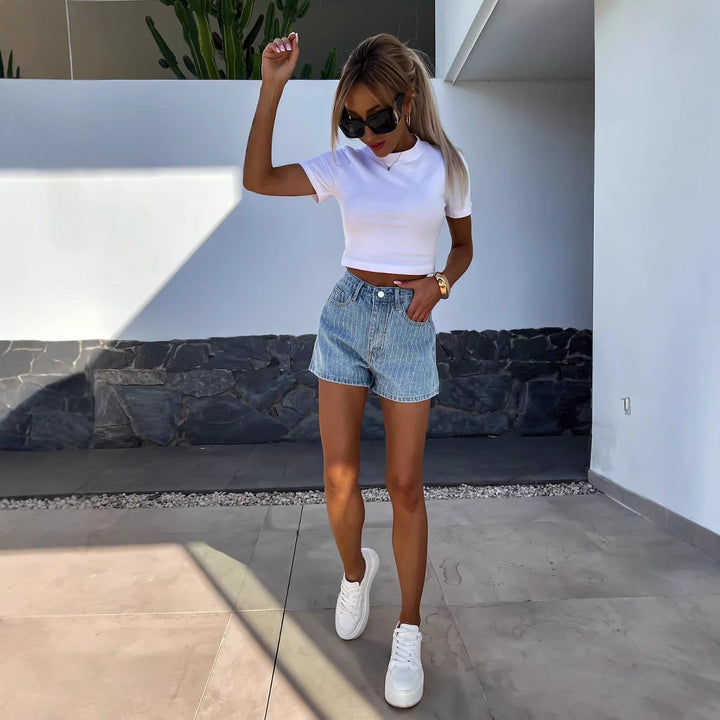 StreifenSpirit™ Damen Denim Shorts – Sommerliche High-Waist Jeansshorts mit feinem Streifenmuster, lässig & bequem