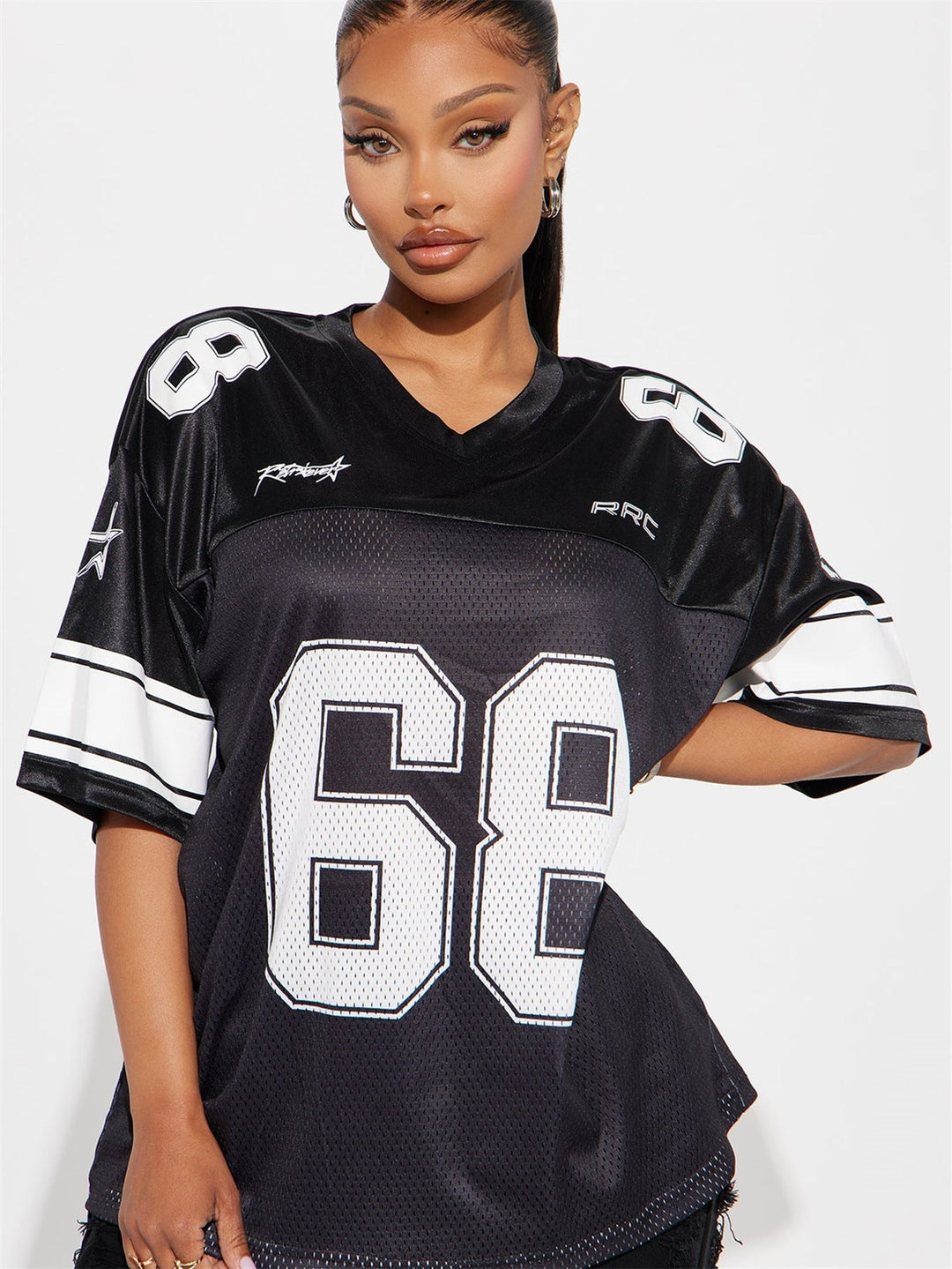 Sportliches Jersey-T-Shirt mit V-Ausschnitt und kurzen Ärmeln