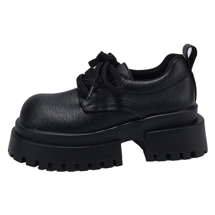 Damen Chunky Schnürschuhe mit dickem Profil und modernem Design W&W Mode