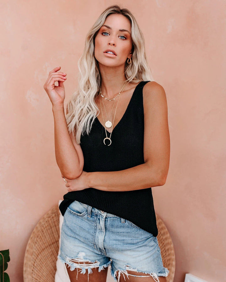 W&W Mode | Elegantes Armelloses Stricktop mit V-ausschnitt